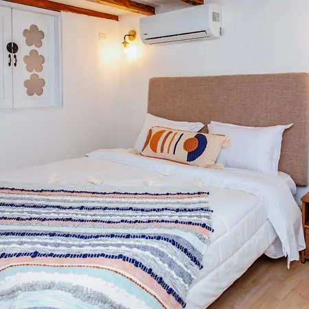 Inside Walled City, 2 Bedrooms, Very Unique And Quite * Cartagena