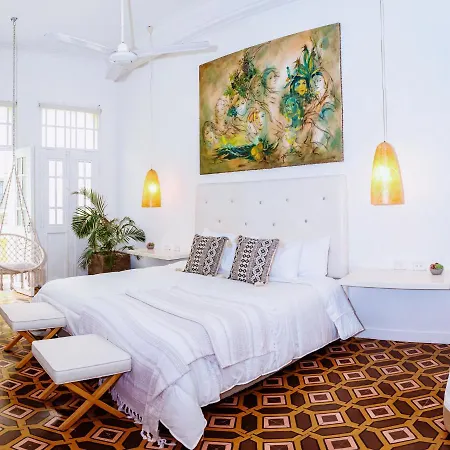 Apartamento Inside Walled City, 2 Bedrooms, Very Unique And Quite *