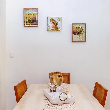 Apartamento Inside Walled City, 2 Bedrooms, Very Unique And Quite *