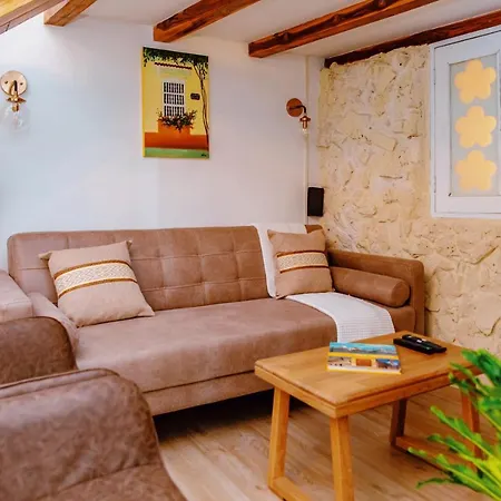 Inside Walled City, 2 Bedrooms, Very Unique And Quite Apartment