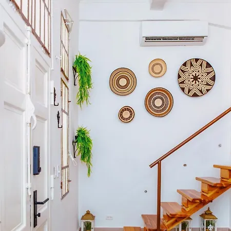 Apartment Inside Walled City, 2 Bedrooms, Very Unique And Quite Cartagena
